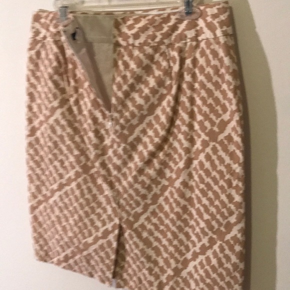 J Crew pencil skirt - Picture 4 of 4